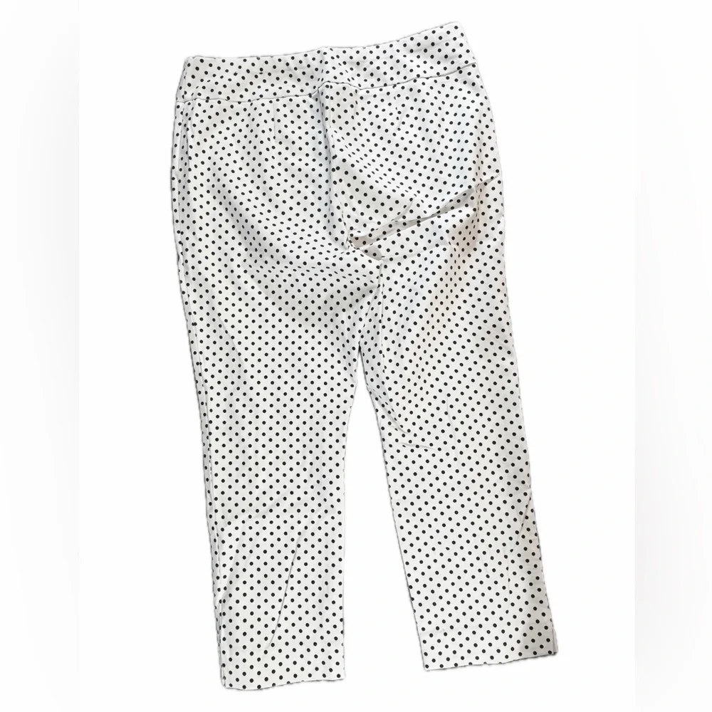Comfy Polka Dot Capri’s - Picture 3 of 5